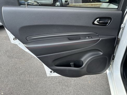 Used 2024 Dodge Durango GT image 18