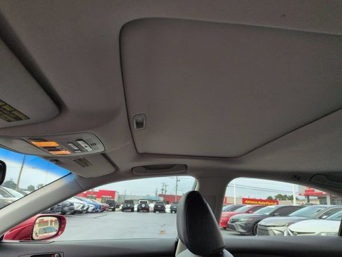 Used 2011 Lexus ES 350 FWD image 20