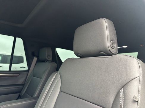 Used 2026 Chevrolet Tahoe Z71 w/ Comfort Package image 30