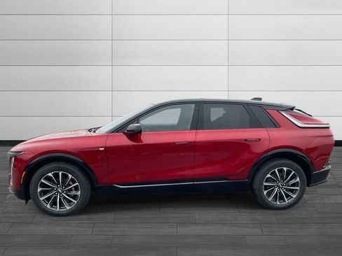 New 2026 Cadillac Lyriq Sport image 2