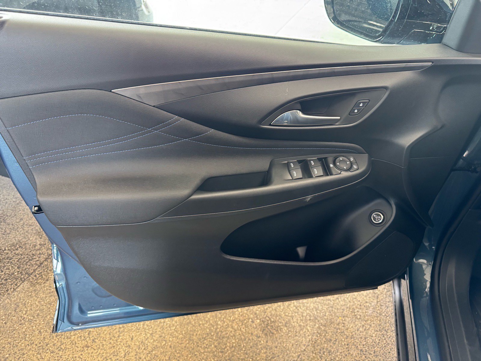New 2026 Buick Envista Sport Touring w/ Convenience I Package FWD image 13