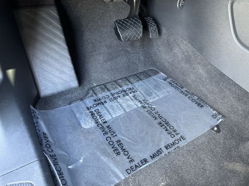 Certified 2023 Volkswagen Atlas SE image 19