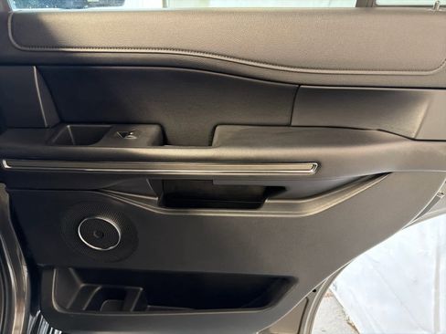 Used 2020 Ford Expedition XLT w/ Equipment Group 202A image 35