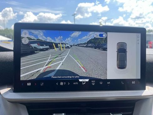 New 2026 Ford Explorer Active w/ Active Comfort Package RWD image 21