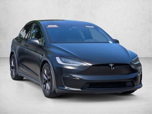 Used 2023 Tesla Model X Plaid AWD/4WD image 3