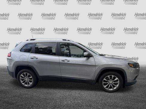 Used 2019 Jeep Cherokee Latitude Plus FWD image 10