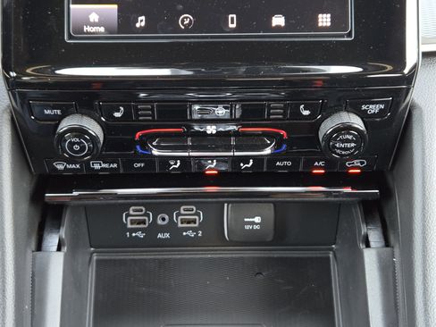 New 2026 Jeep Grand Cherokee L Laredo AWD/4WD image 15