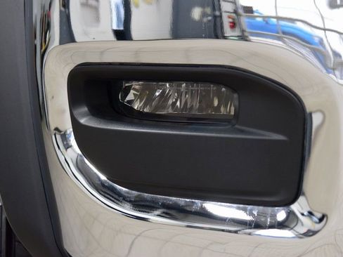 Used 2025 RAM 5500 Tradesman w/ Safety Group image 8