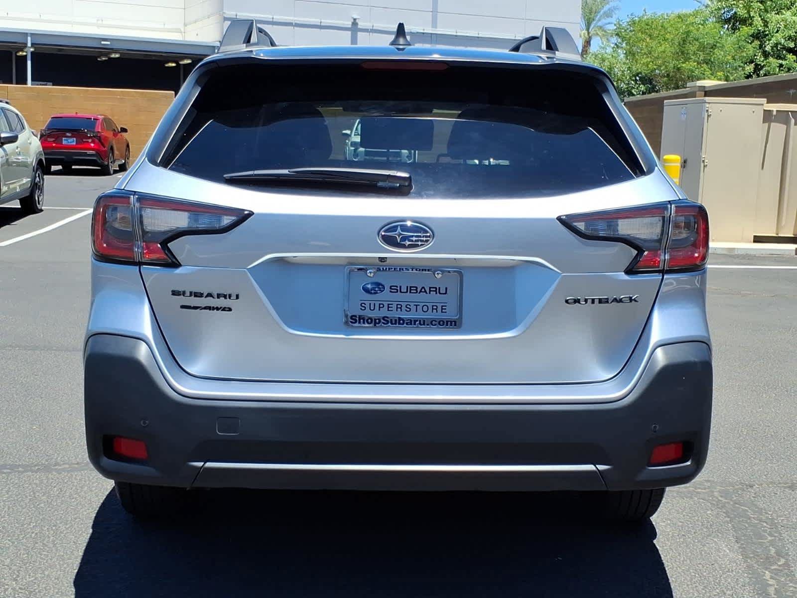 Used 2025 Subaru Outback Onyx Edition AWD/4WD image 6