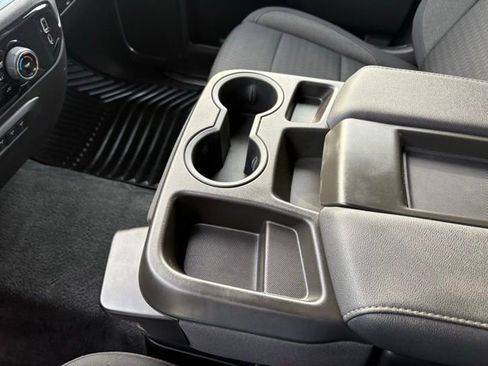 Used 2024 Chevrolet Silverado 3500 LT image 23