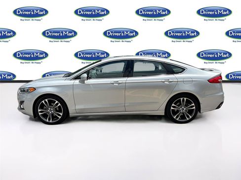 Used 2019 Ford Fusion Titanium FWD image 4