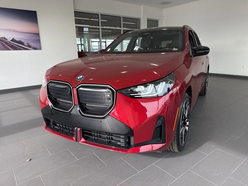 Certified 2025 BMW X3 M50 w/ Premium Package image 3