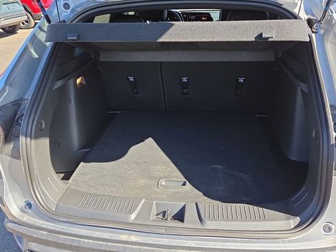 New 2026 Chevrolet Trax RS w/ Driver Confidence Package image 6