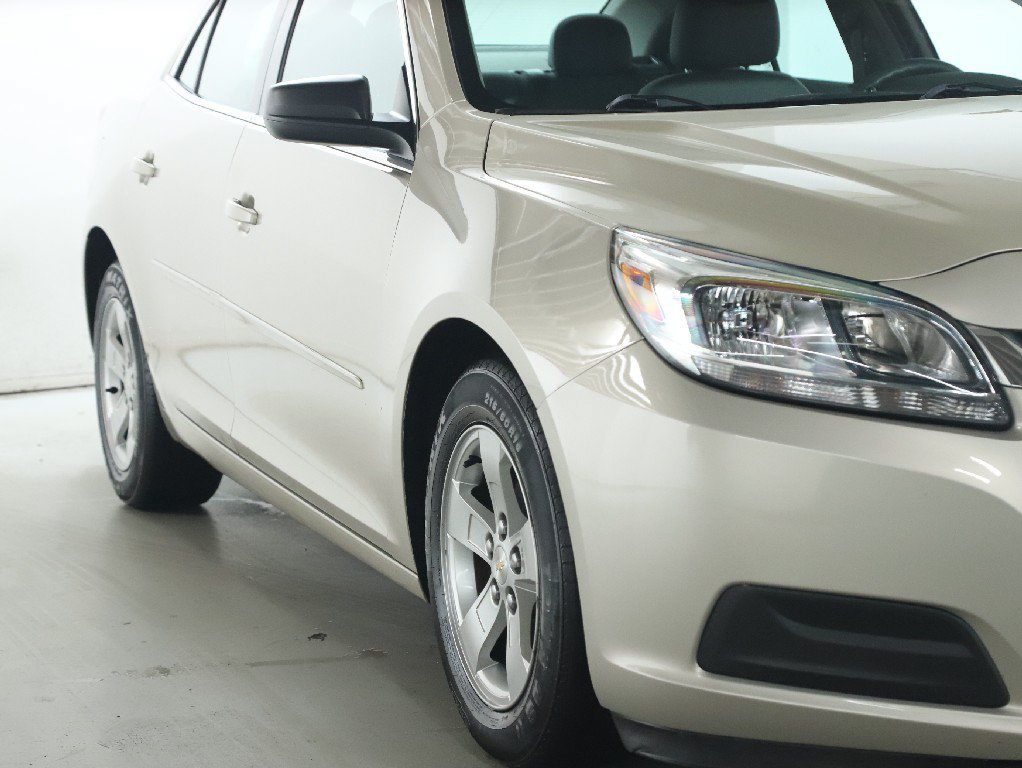 Used 2014 Chevrolet Malibu LS w/ Protection Package FWD image 8