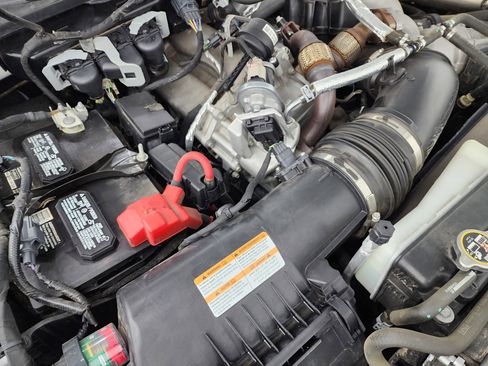 Used 2021 Ford F350 Lariat image 19