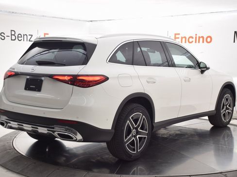 New 2026 Mercedes-Benz GLC 300 image 6