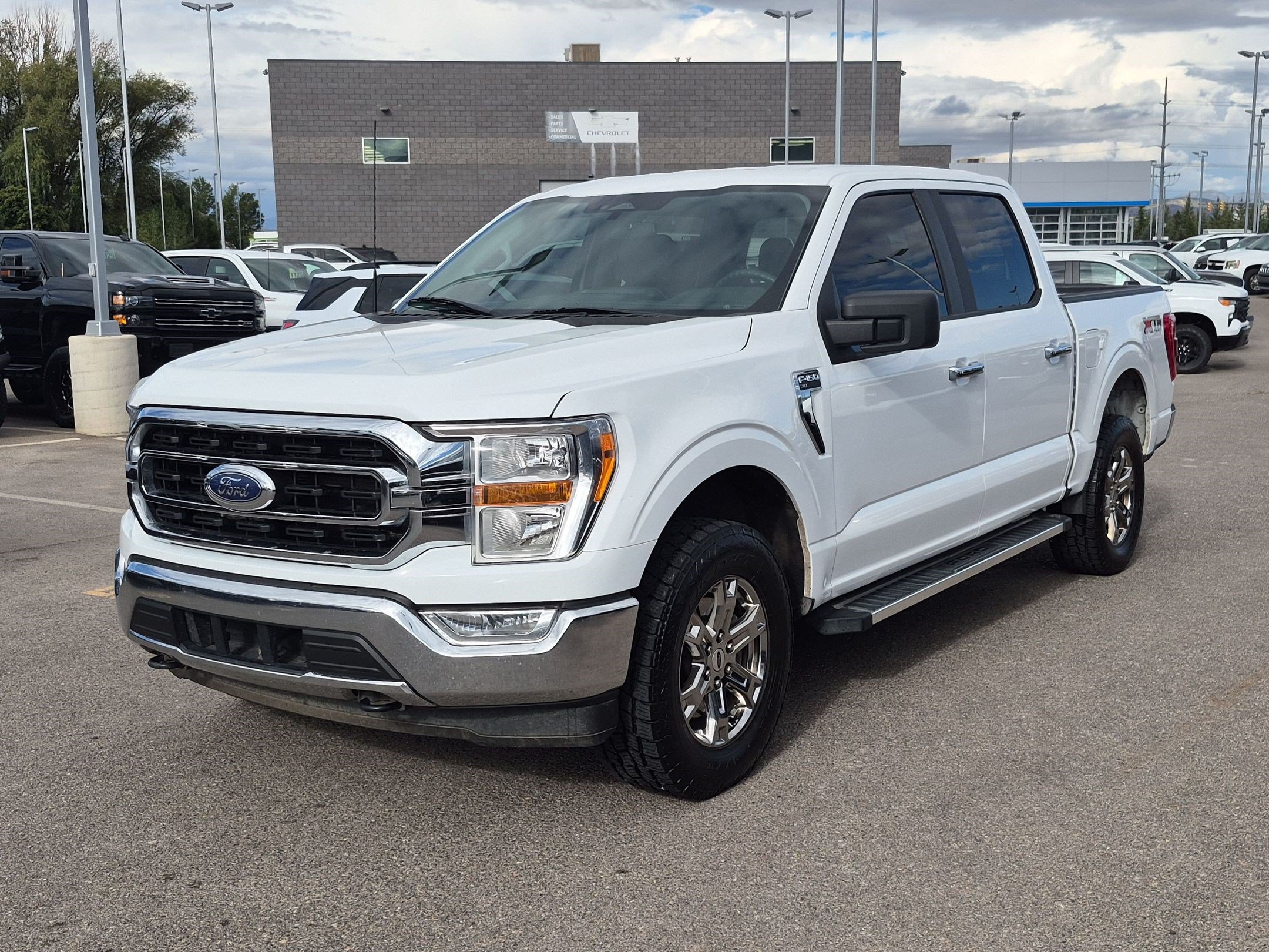 Used 2022 Ford F150 XLT w/ XTR Package AWD/4WD image 8