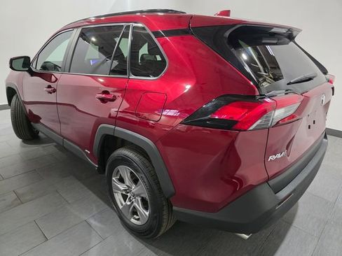 Used 2025 Toyota RAV4 XLE image 3
