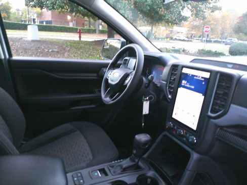 Used 2024 Ford Ranger XL w/ Trailer Tow Package image 33