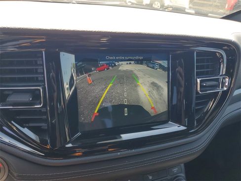 Used 2022 Dodge Durango GT image 23