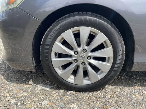 Used 2014 Honda Accord EX image 31