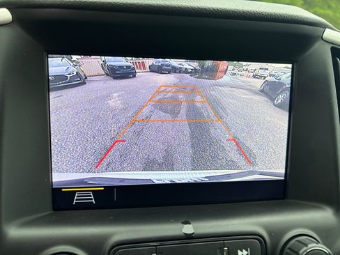 Certified 2019 GMC Terrain SLE w/ Driver Convenience Package FWD image 19