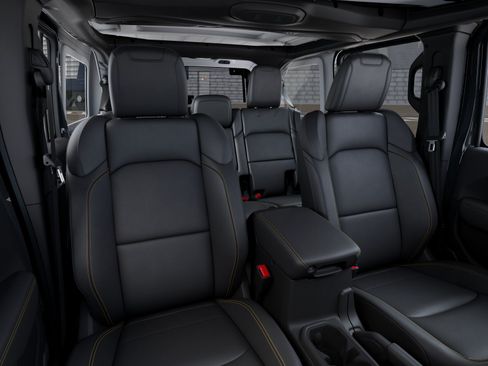 New 2026 Jeep Wrangler Unlimited Sahara AWD/4WD image 9