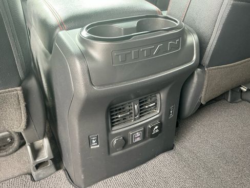 Used 2021 Nissan Titan PRO-4X w/ Pro-4x Convenience Package AWD/4WD image 32