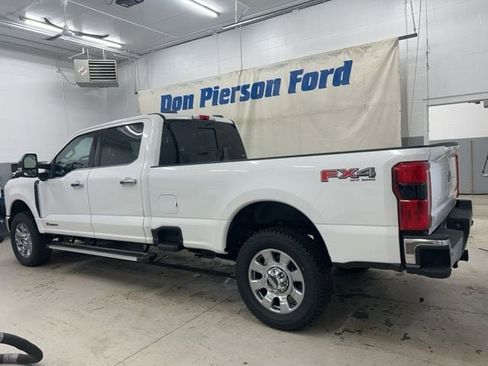 New 2026 Ford F350 Lariat w/ Lariat Premium Package image 4