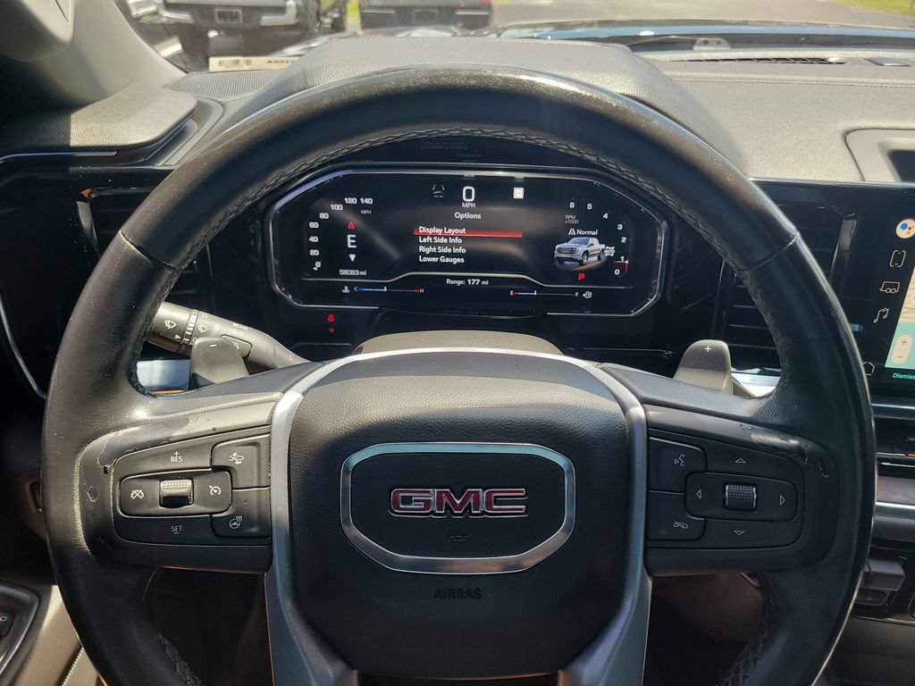 Used 2022 GMC Sierra 1500 SLT w/ SLT Premium Plus Package AWD/4WD image 27
