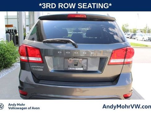 Used 2019 Dodge Journey SE FWD image 7