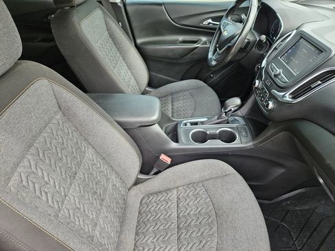 Used 2022 Chevrolet Equinox LT FWD image 20