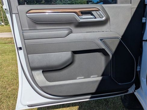 New 2025 Chevrolet Silverado 3500 LT w/ Safety Package image 8