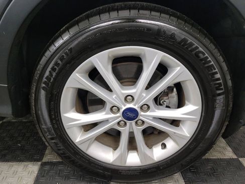 Used 2019 Ford Escape SE AWD/4WD image 29