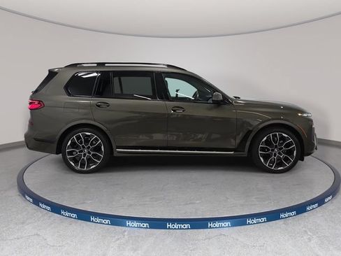 Certified 2024 BMW X7 xDrive40i w/ Executive Package AWD/4WD image 4