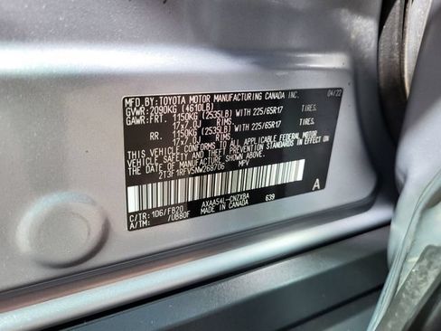 Used 2022 Toyota RAV4 LE AWD/4WD image 29