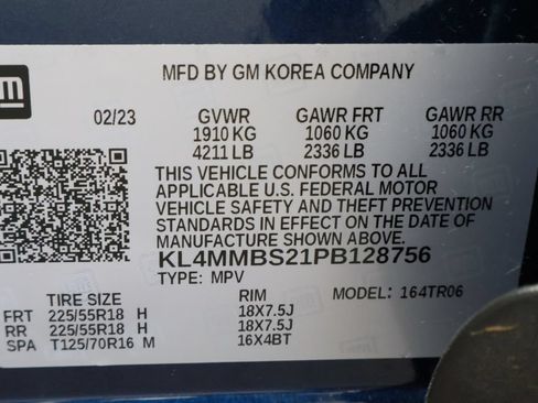 Used 2023 Buick Encore GX Preferred w/ Cold Weather Comfort Package FWD image 32