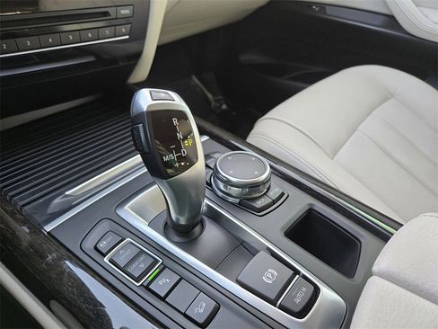 Used 2016 BMW X5 xDrive35d image 20