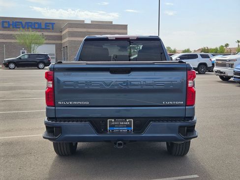 Certified 2024 Chevrolet Silverado 1500 Custom AWD/4WD image 5