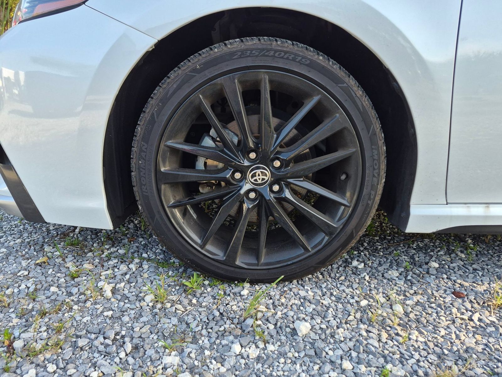 Used 2021 Toyota Camry XSE w/ Blackout Package (TMS) FWD image 5