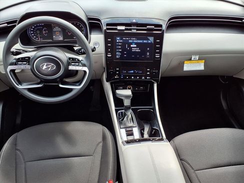 Used 2024 Hyundai Tucson SEL image 5