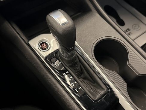 Used 2024 Nissan Altima 2.5 S image 16