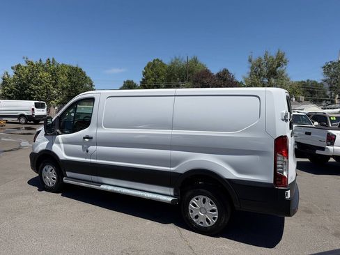 Used 2025 Ford Transit 250 Low Roof w/ Exterior Upgrade Package RWD image 11