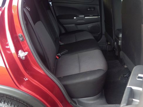 Used 2019 Mitsubishi Outlander Sport ES FWD image 40