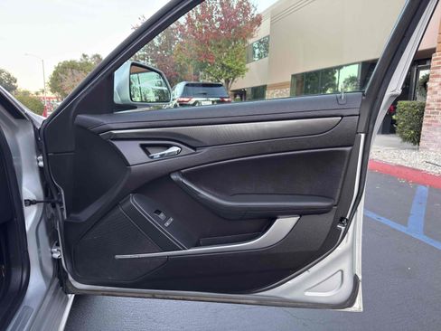 Used 2011 Cadillac CTS AWD Wagon image 62