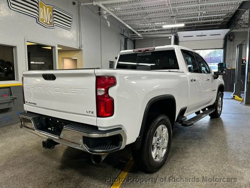 Used 2020 Chevrolet Silverado 2500 LTZ image 3
