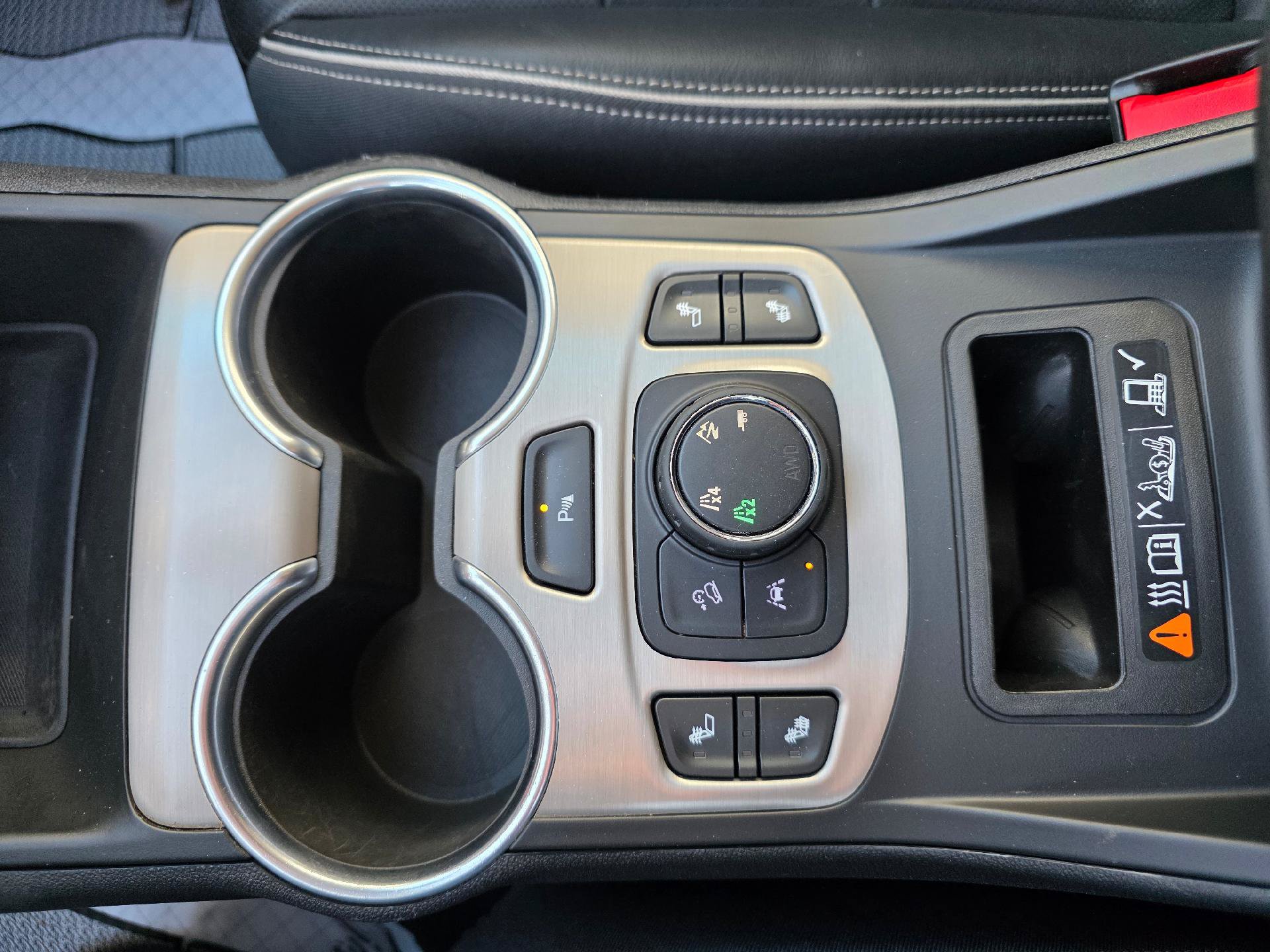 Used 2020 GMC Terrain Denali AWD/4WD image 18