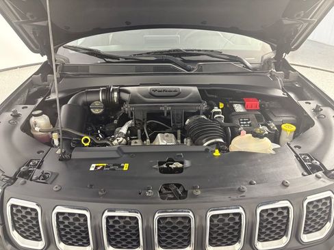 Used 2023 Jeep Compass Latitude AWD/4WD image 29