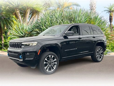 Used 2022 Jeep Grand Cherokee Overland w/ Advanced Protech Group III image 1