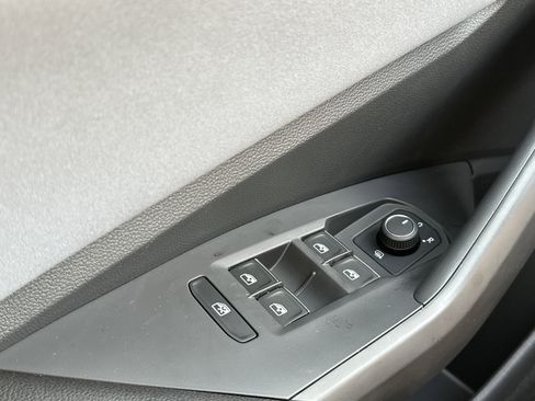 New 2025 Volkswagen Jetta SE image 24